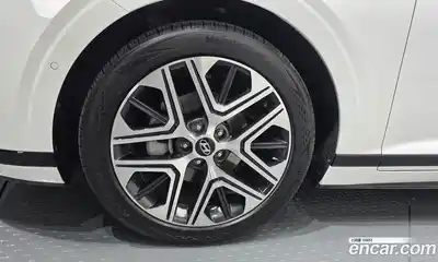 Hyundai Grandeur 2023 1.6 Автомат в Москве № 582574, миниатюра 4