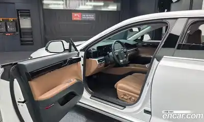 Hyundai Grandeur 2023 1.6 Автомат в Москве № 582574, миниатюра 10