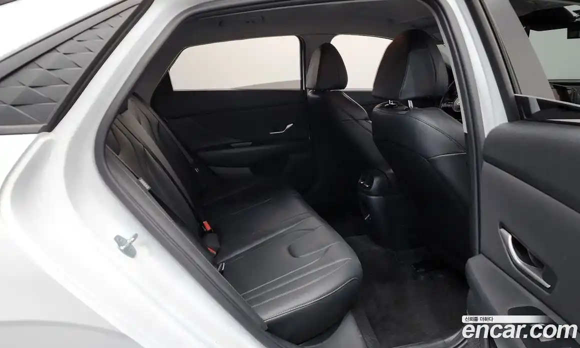 Hyundai Avante 2025 1.6 Автомат в Москве № 582693, фото 12