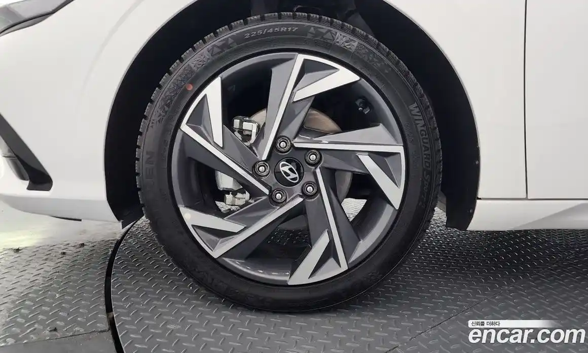 Hyundai Avante 2025 1.6 Автомат в Москве № 582693, фото 5