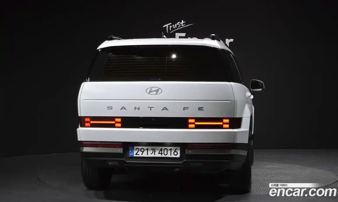 Hyundai Santa Fe 2024 1.6 Автомат в Москве № 582774, фото 4