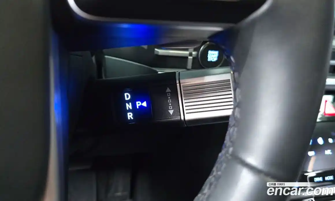 Hyundai Santa Fe 2024 1.6 Автомат в Москве № 582774, фото 9