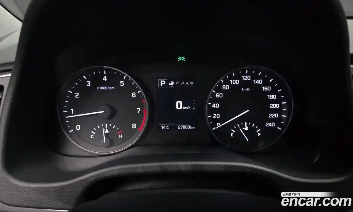 Hyundai Avante 2017 1.6 Автомат в Москве № 582916, фото 8