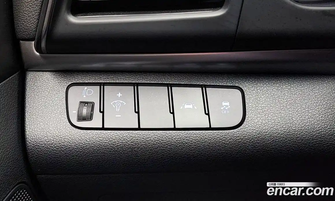 Hyundai Avante 2019 1.6 Автомат в Москве № 582963, фото 17