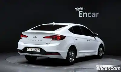 Hyundai Avante 2019 1.6 Автомат в Москве № 582963, миниатюра 2