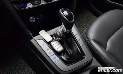 Hyundai Avante 2019 1.6 Автомат в Москве № 582963, миниатюра 9