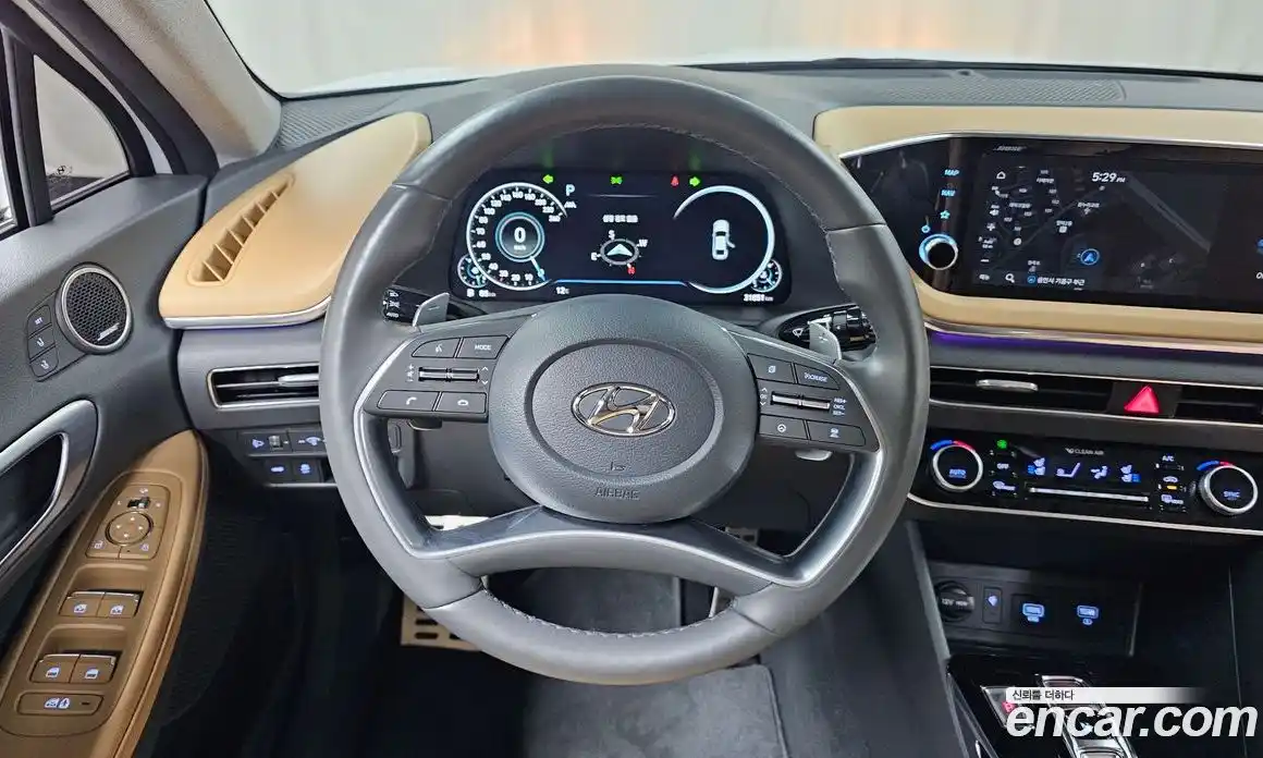 Hyundai Sonata 2021 1.6 Автомат в Москве № 583020, фото 13