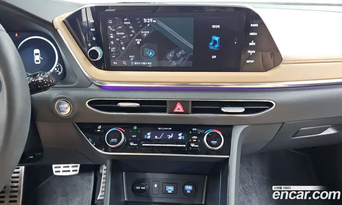 Hyundai Sonata 2021 1.6 Автомат в Москве № 583020, фото 15