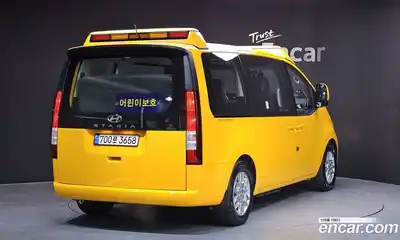 Hyundai Staria, 2022