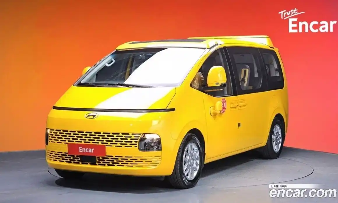 Hyundai Staria 2022 3.5 Автомат в Москве № 583079, фото 20