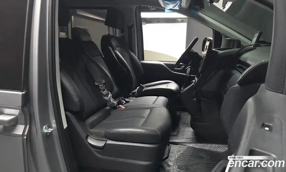 Hyundai Staria 2025 2.2 Автомат в Москве № 583123, фото 11