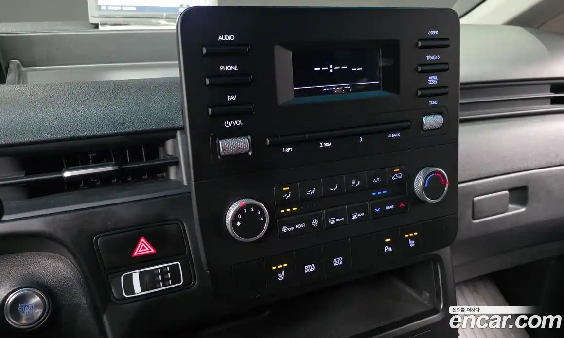 Hyundai Staria 2025 2.2 Автомат в Москве № 583123, фото 18