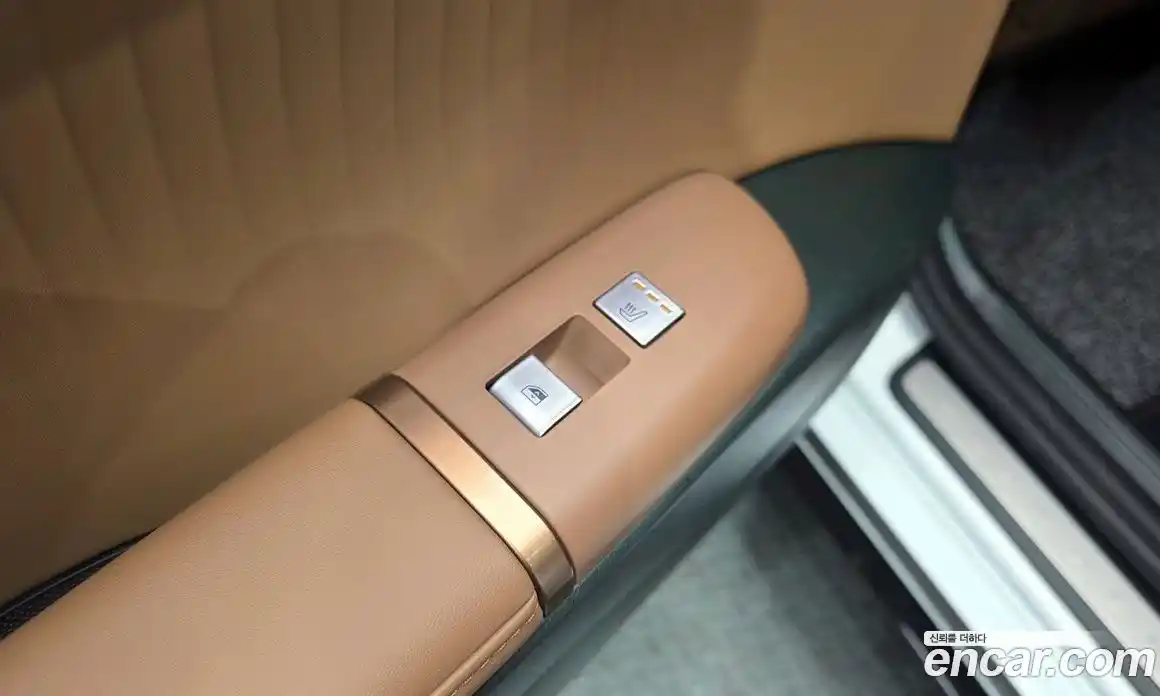 Hyundai Grandeur 2023 3.5 Автомат в Москве № 583155, фото 19