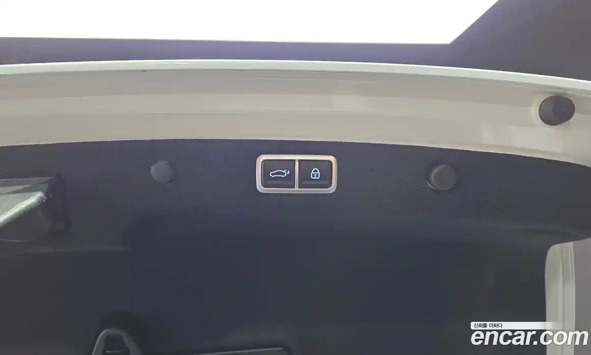 Hyundai Grandeur 2023 3.5 Автомат в Москве № 583155, фото 20