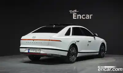 Hyundai Grandeur 2023 3.5 Автомат в Москве № 583155, миниатюра 2