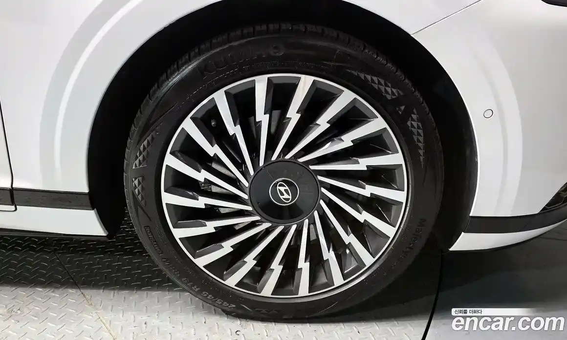 Hyundai Grandeur 2023 3.5 Автомат в Москве № 583155, фото 5