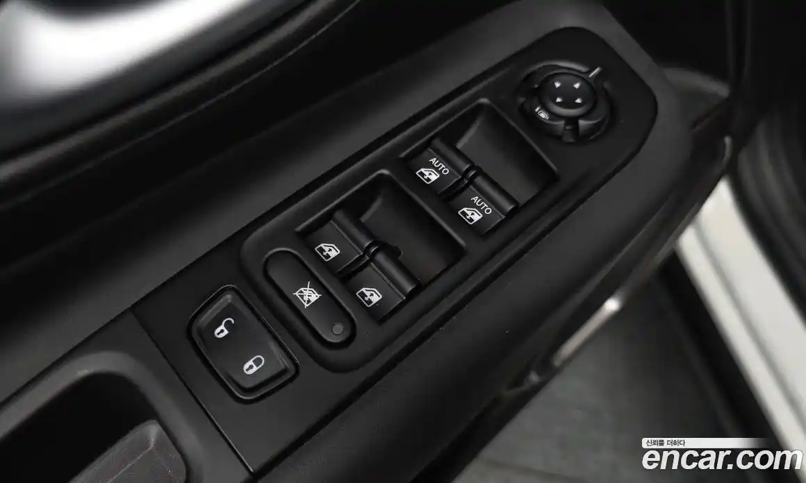 Jeep Renegade 2021 2.4 Автомат в Москве № 583159, фото 18