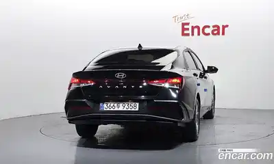 Hyundai Avante 2024 1.6 Автомат в Москве № 583168, миниатюра 4