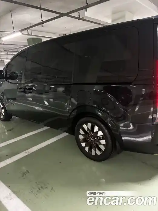 Hyundai Staria 2024 2.2 Автомат в Москве № 583306, фото 11