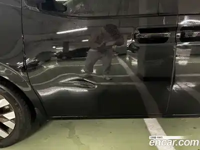 Hyundai Staria 2024 2.2 Автомат в Москве № 583306, миниатюра 2