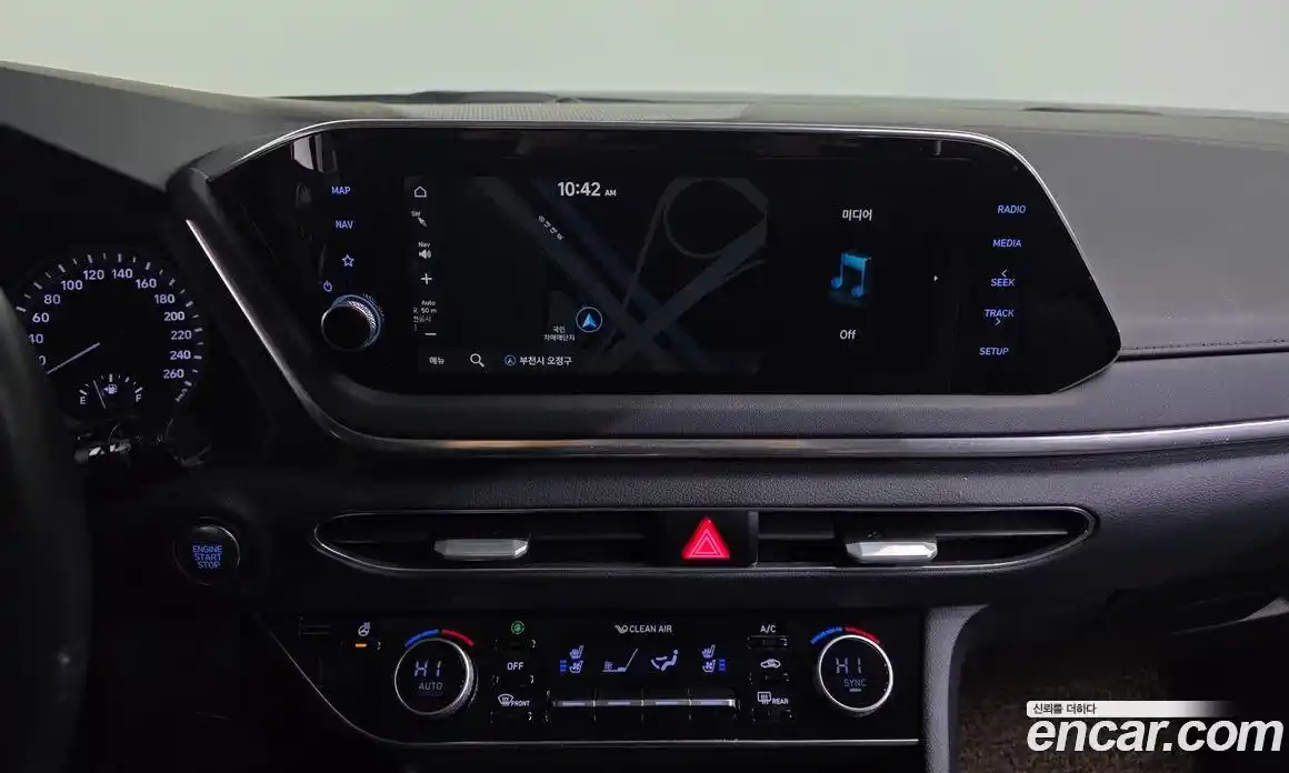 Hyundai Sonata 2021 2.0 Автомат в Москве № 583392, фото 14