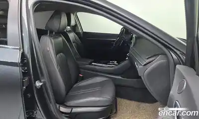 Hyundai Sonata 2021 2.0 Автомат в Москве № 583392, миниатюра 10