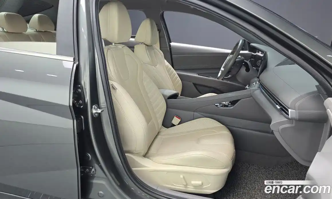 Hyundai Avante 2024 1.6 Автомат в Москве № 583427, фото 10