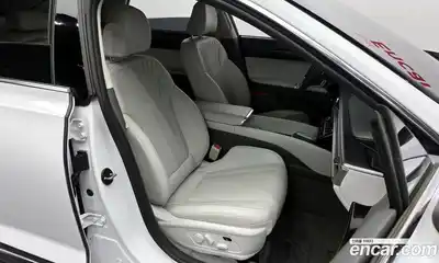 Hyundai Grandeur 2023 2.5 Автомат в Москве № 583520, миниатюра 12