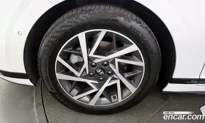 Hyundai Grandeur 2023 2.5 Автомат в Москве № 583520, миниатюра 5