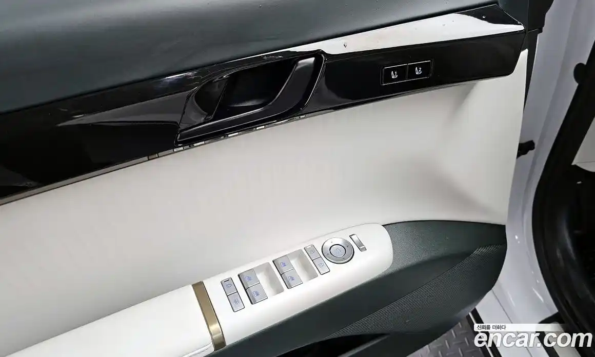 Hyundai Grandeur 2023 1.6 Автомат в Москве № 583597, фото 20