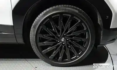 Hyundai Santa Fe 2024 2.5 Автомат в Москве № 583626, миниатюра 5