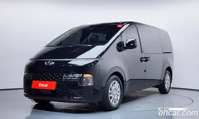 Hyundai Staria, 2024