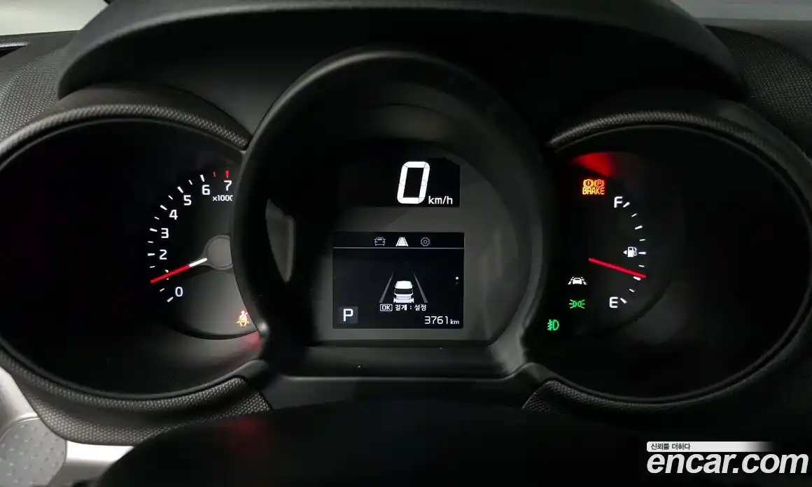 Kia Ray 2022 1.0 Автомат в Москве № 584002, фото 8