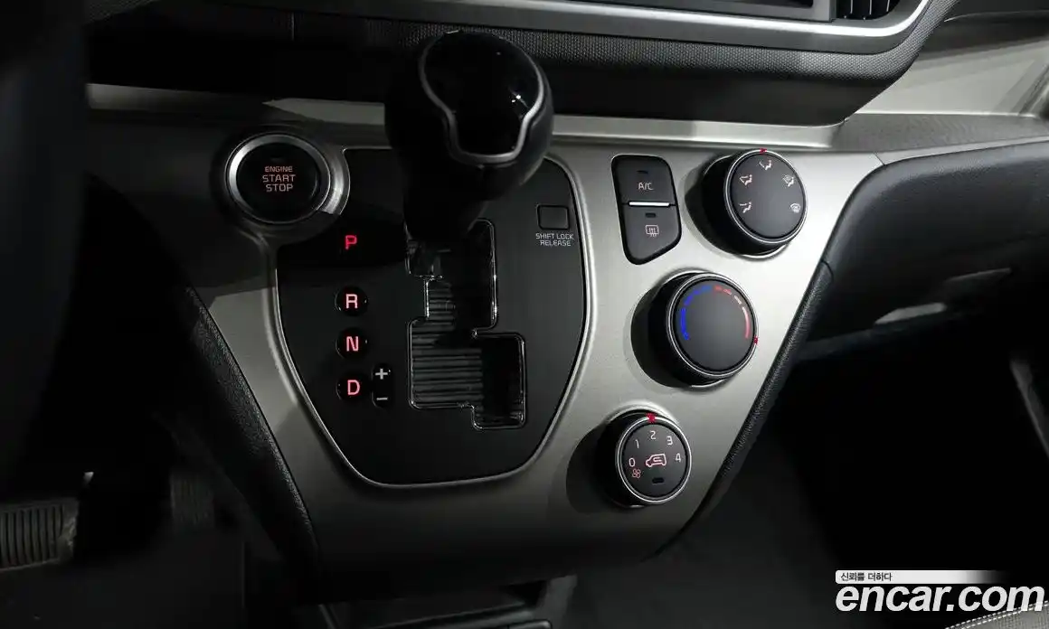 Kia Ray 2022 1.0 Автомат в Москве № 584002, фото 9