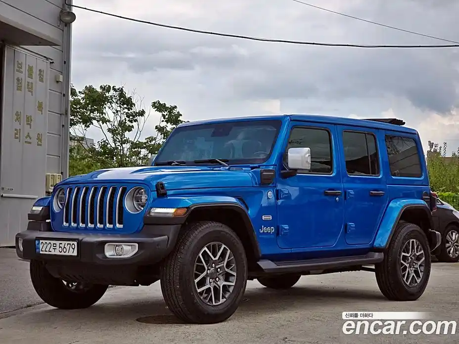 Jeep Wrangler 2022 2.0 Автомат в Москве № 584444, фото 1