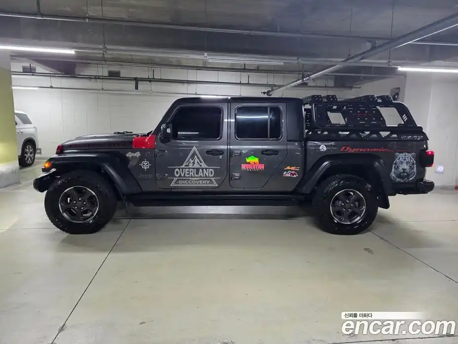 Jeep Gladiator 2021 3.6 Автомат в Москве № 584493, фото 3