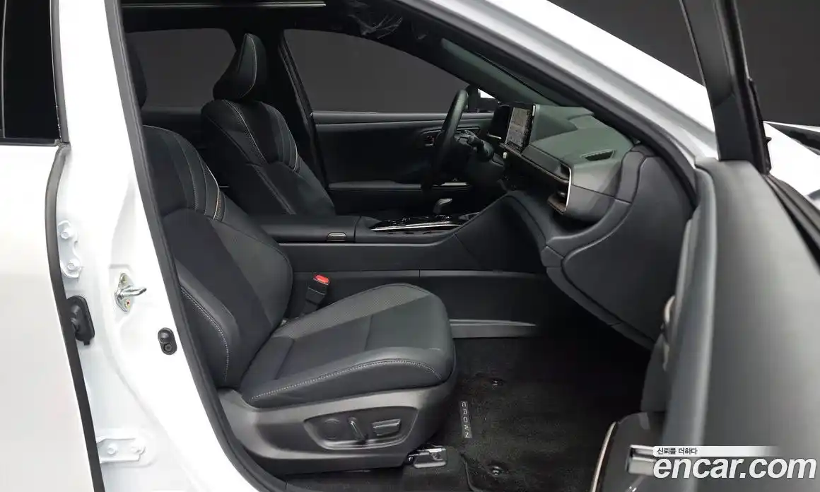 Toyota Crown 2025 2.5 Автомат в Москве № 584558, фото 11