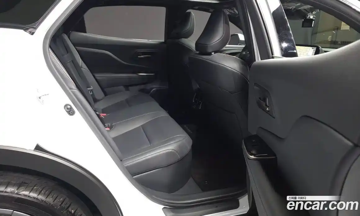 Toyota Crown 2025 2.5 Автомат в Москве № 584558, фото 12