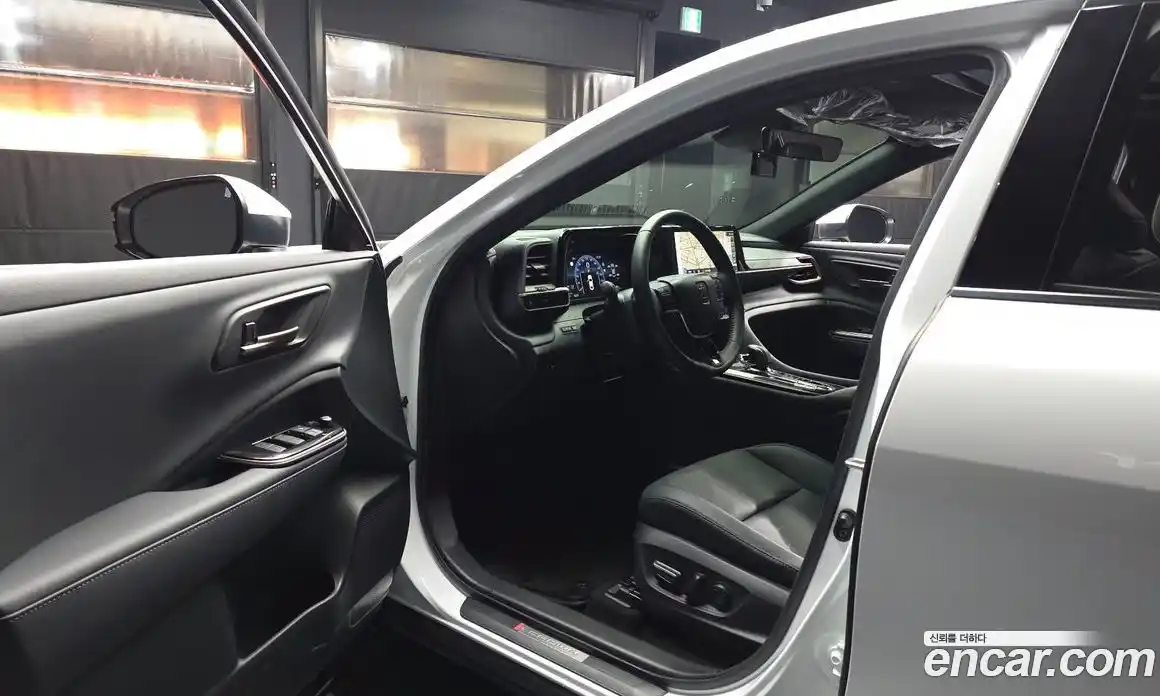 Toyota Crown 2025 2.5 Автомат в Москве № 584558, фото 10