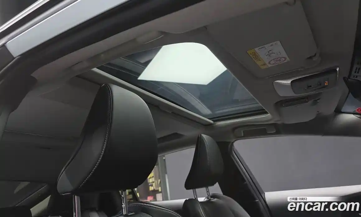 Toyota Prius 2024 2.0 Автомат в Москве № 584585, фото 18