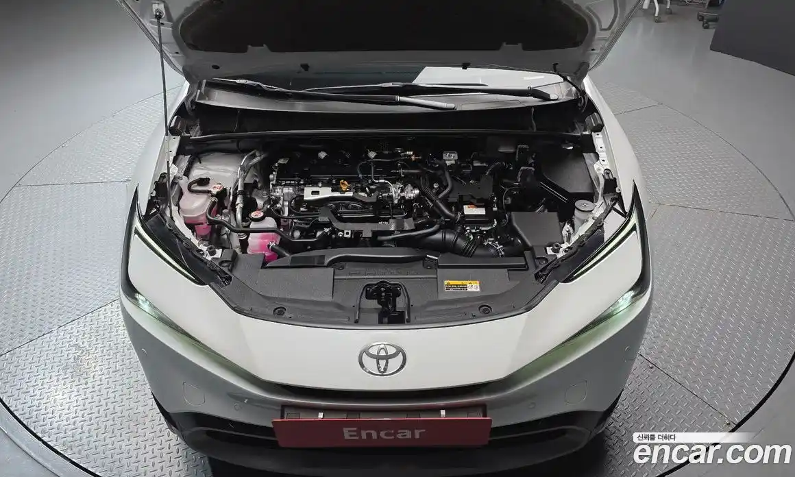 Toyota Prius 2024 2.0 Автомат в Москве № 584585, фото 6