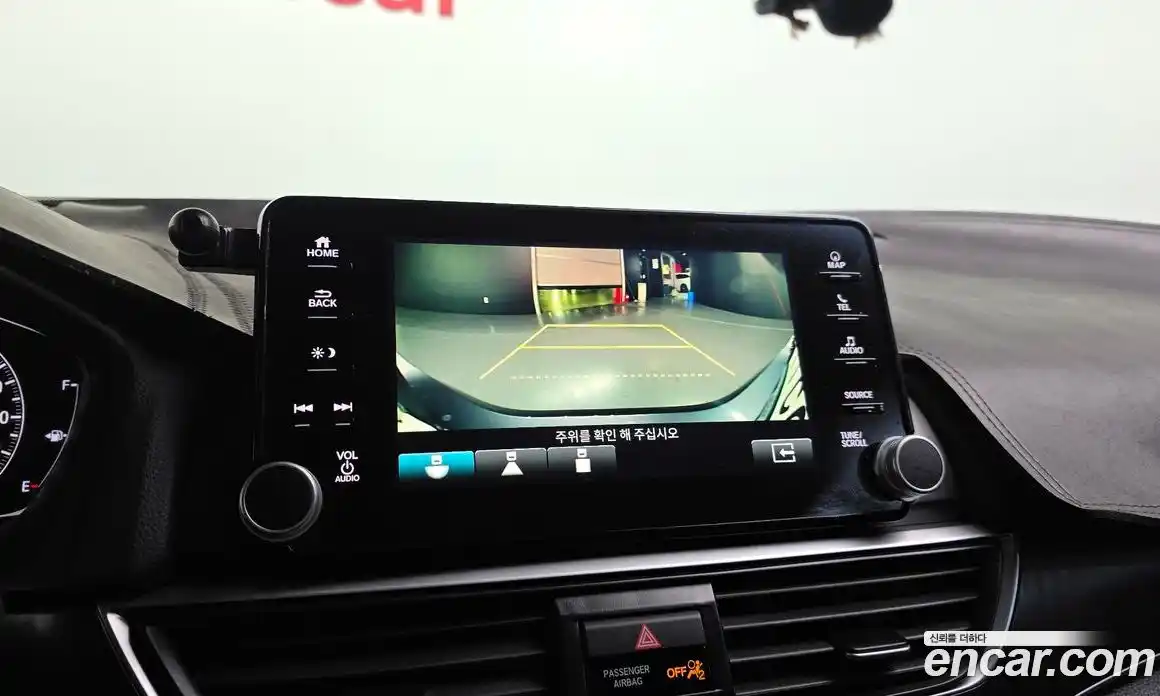 Honda Accord 2020 2.0 Автомат в Москве № 584616, фото 15