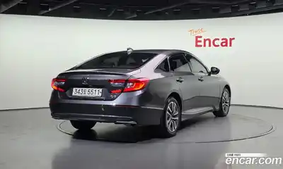 Honda Accord 2020 2.0 Автомат в Москве № 584616, миниатюра 2