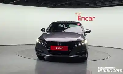 Honda Accord 2020 2.0 Автомат в Москве № 584616, миниатюра 3