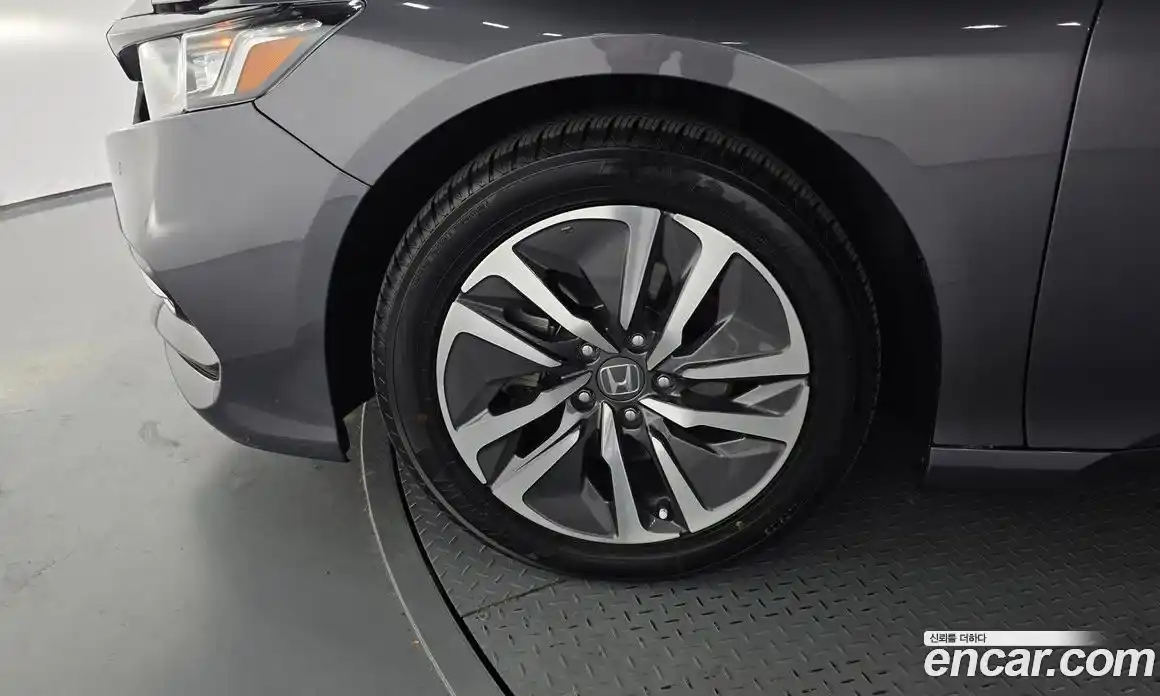 Honda Accord 2020 2.0 Автомат в Москве № 584616, фото 5