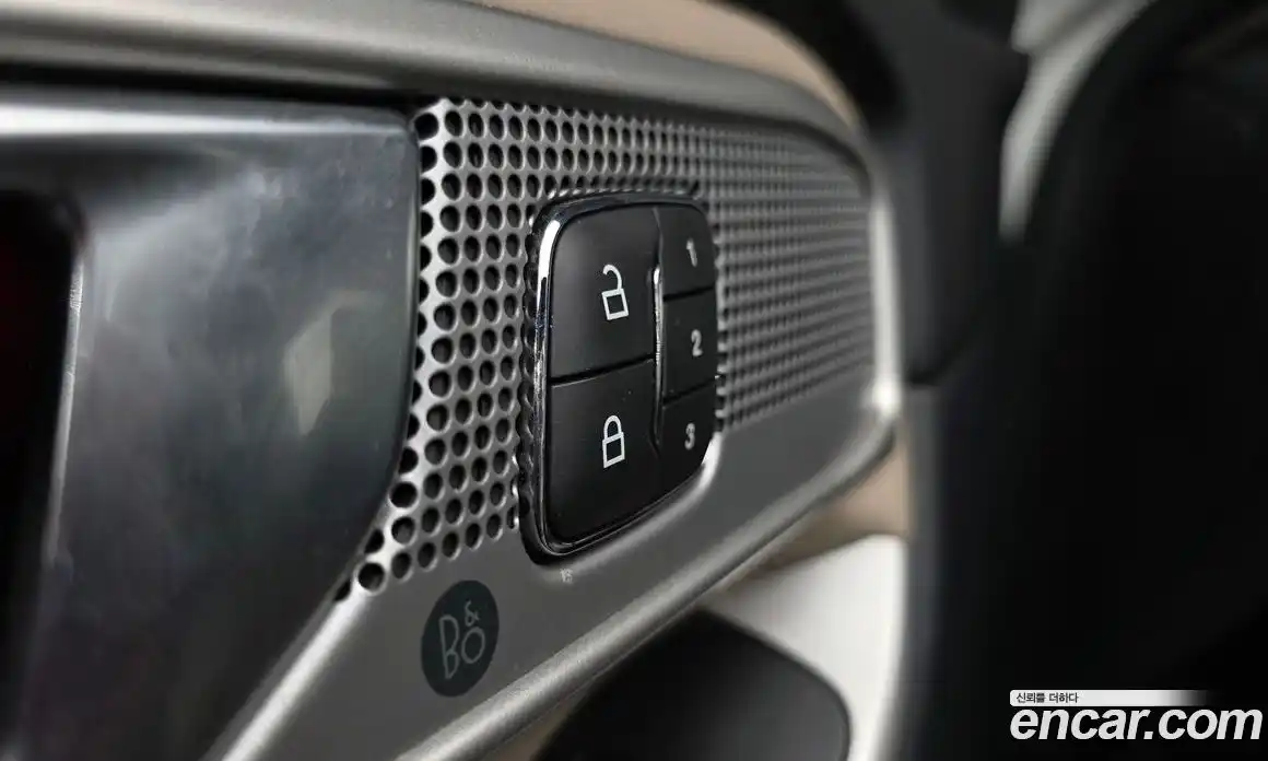 Ford Explorer 2020 2.3 Автомат в Москве № 584976, фото 18