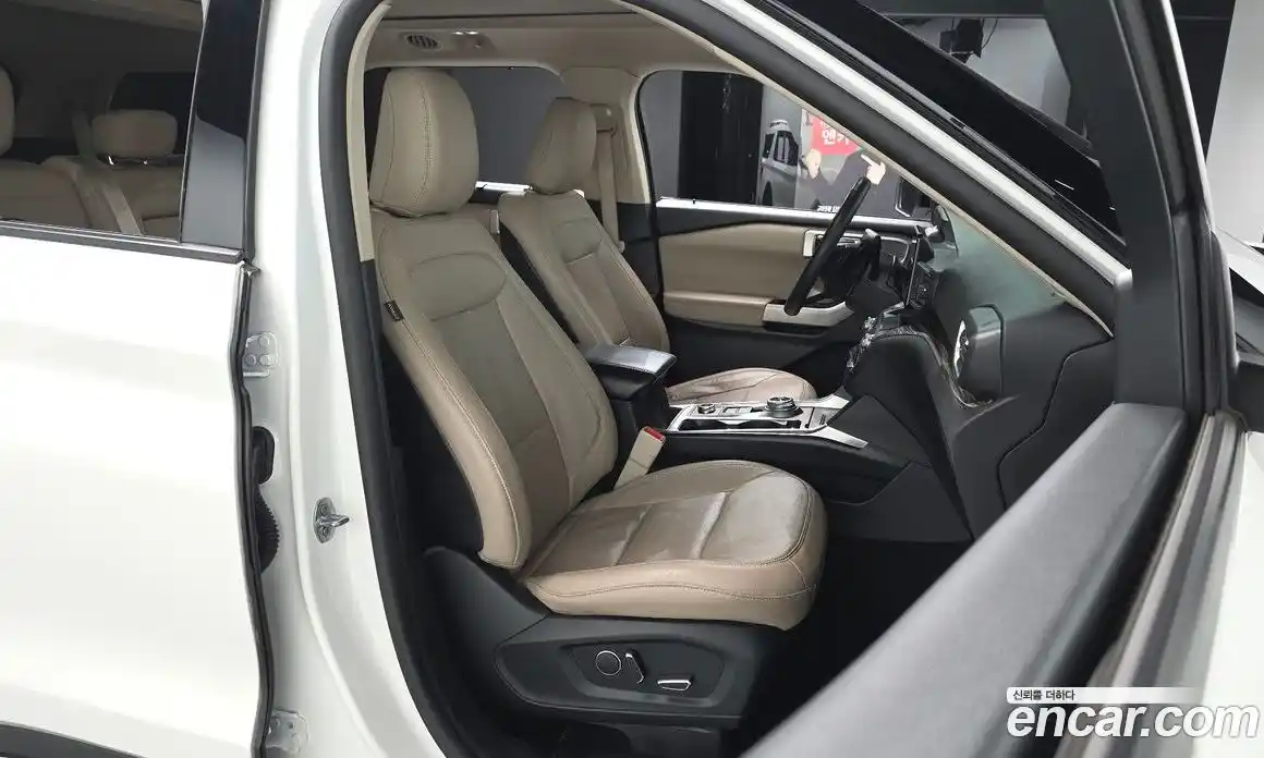 Ford Explorer 2020 2.3 Автомат в Москве № 584976, фото 10