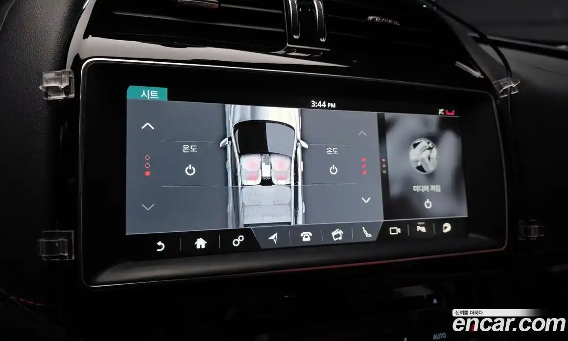 Jaguar F-Pace 2019 2.0 Автомат в Москве № 585351, фото 16