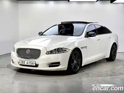 Jaguar XJ, 2015