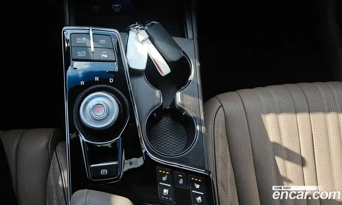 Kia K8 2024 2.5 Автомат в Москве № 585428, фото 13